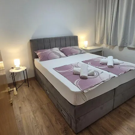 App Lu 5 *