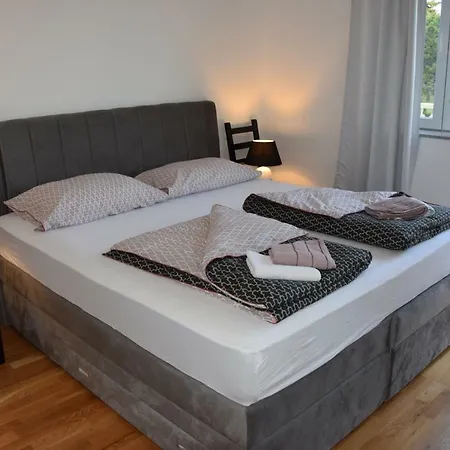 Apartment App Lu 5